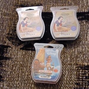 4/$60 New Scentsy Disney Aromatic Wax - Set Of 3 Bars